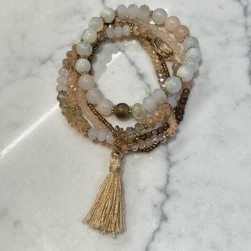 $5 Francesca’s bracelet